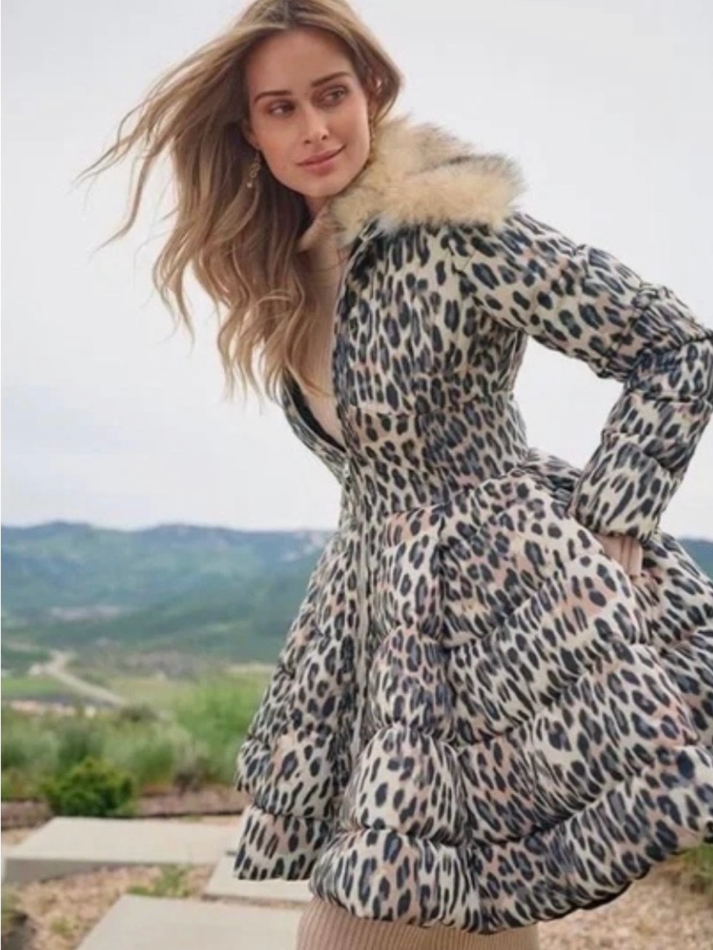 VENUS Leopard-Print Puff Dress Coat with Faux-Fur Collar - Cream/Black/Tan